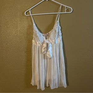 White Victoria Secret Teddy - size medium